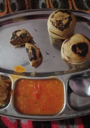 तवा लिट्टी (tawa litti recipe in Hindi) रेसिपी मुख्य फोटो