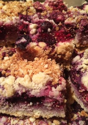 A picture of Berry Butter Bars.