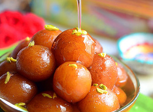 A picture of Gulab Jamun recipe with Instant mix.