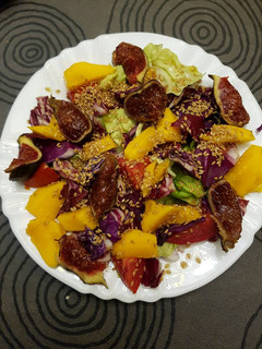 Una foto de Ensalada de colores
