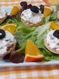 Tartaletas de queso crema, y anchoas