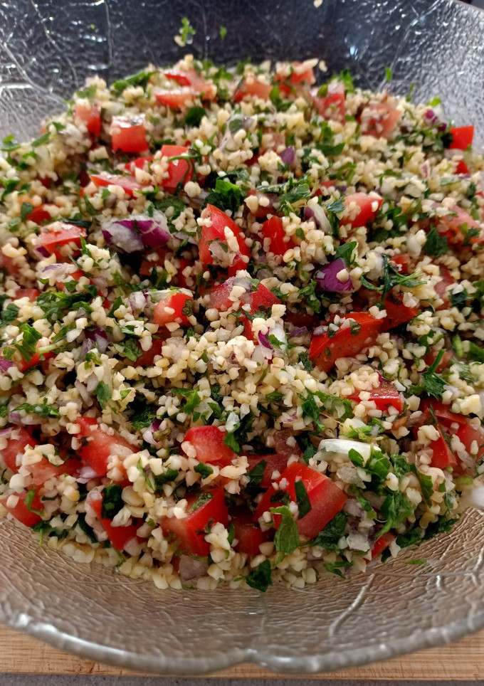 Una foto de Tabbouleh (Ensalada Libanesa)