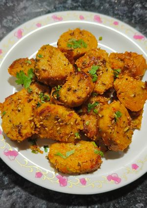 A picture of Gujarati style mix veg n mix flour Muthiya - A healthy home style classic.