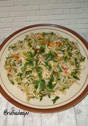 Foto resep Tumis Tauge dan Daun Kencur