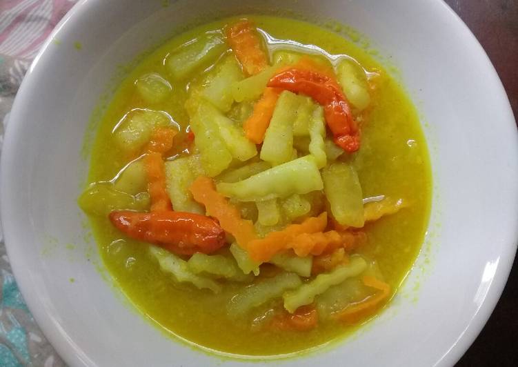 Acar Kuning