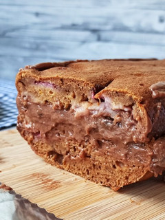 Una foto de Bizcocho de plátano relleno de chocolate