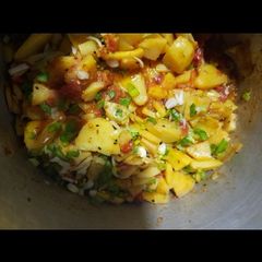 A picture of Aloo fry.