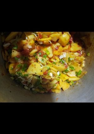 A picture of Aloo fry.
