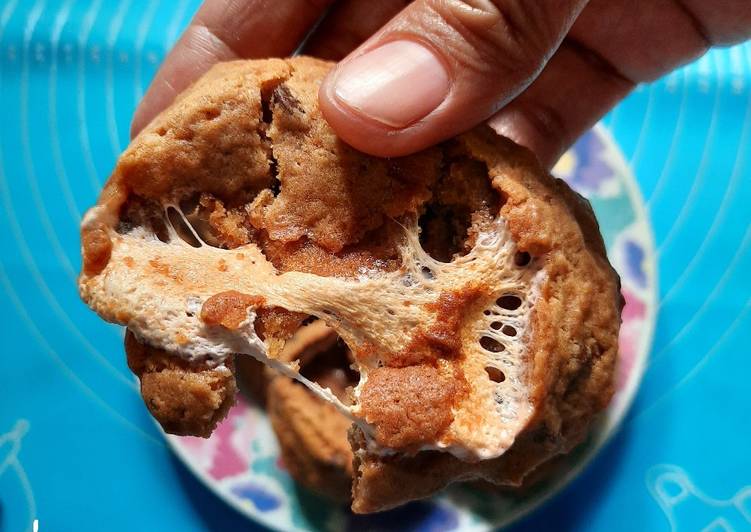 Bagaimana Membuat S&#39;mores Cookies Anti Gagal