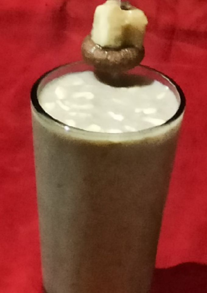 बनाना फिग मिल्क शेक (banana fig milkshake recipe in Hindi) रेसिपी मुख्य फोटो
