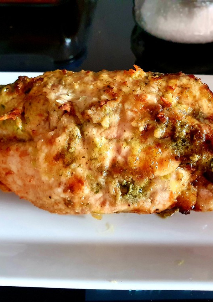 Una foto de Pechugas de pollo rellenas en freidora de aire Cosori