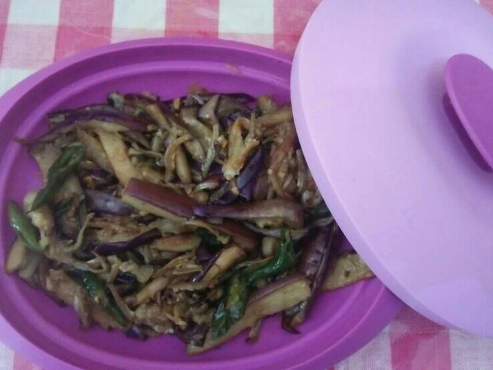 Cara Mudah Membikin Resep Terong Goreng Teri Saus Tiram yang Uenak Anti Ribet, Lezat