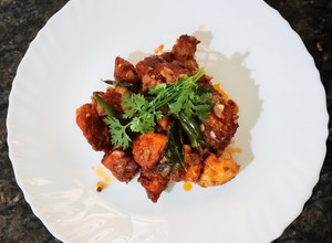 A picture of Peri peri fried chicken.