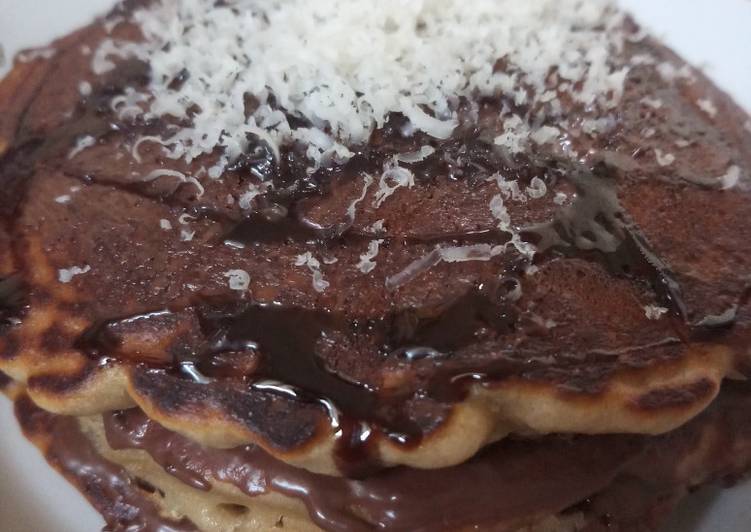 Pancake selai coklat kacang