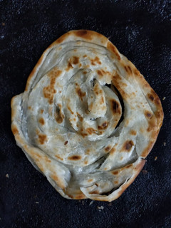 பரொடா (Parotta recipe in tamil) செய்முறை முக்கிய புகைப்படம்