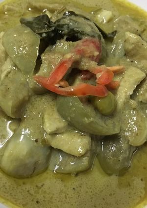 รูปของ แกงเขียวหวานไก่