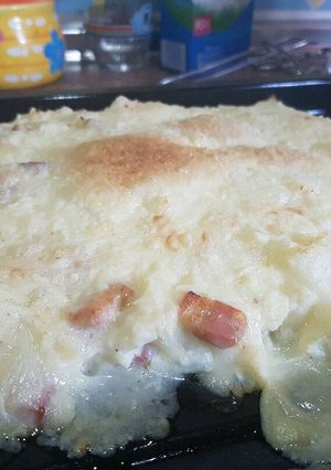 Una foto de Coliflor con bacon y queso gratinado