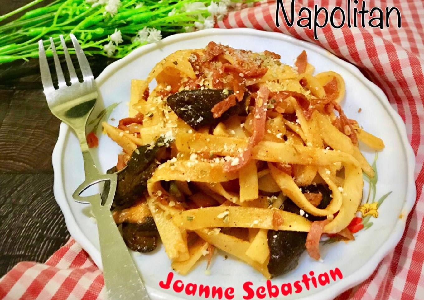 Fettuccine Napolitan