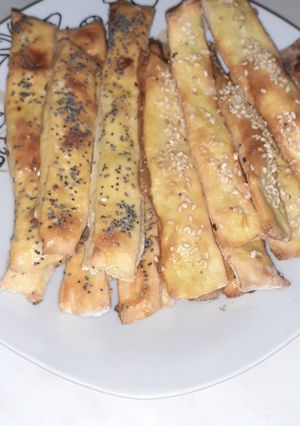 O poză a rețetei Sărățele cu mac și susan.