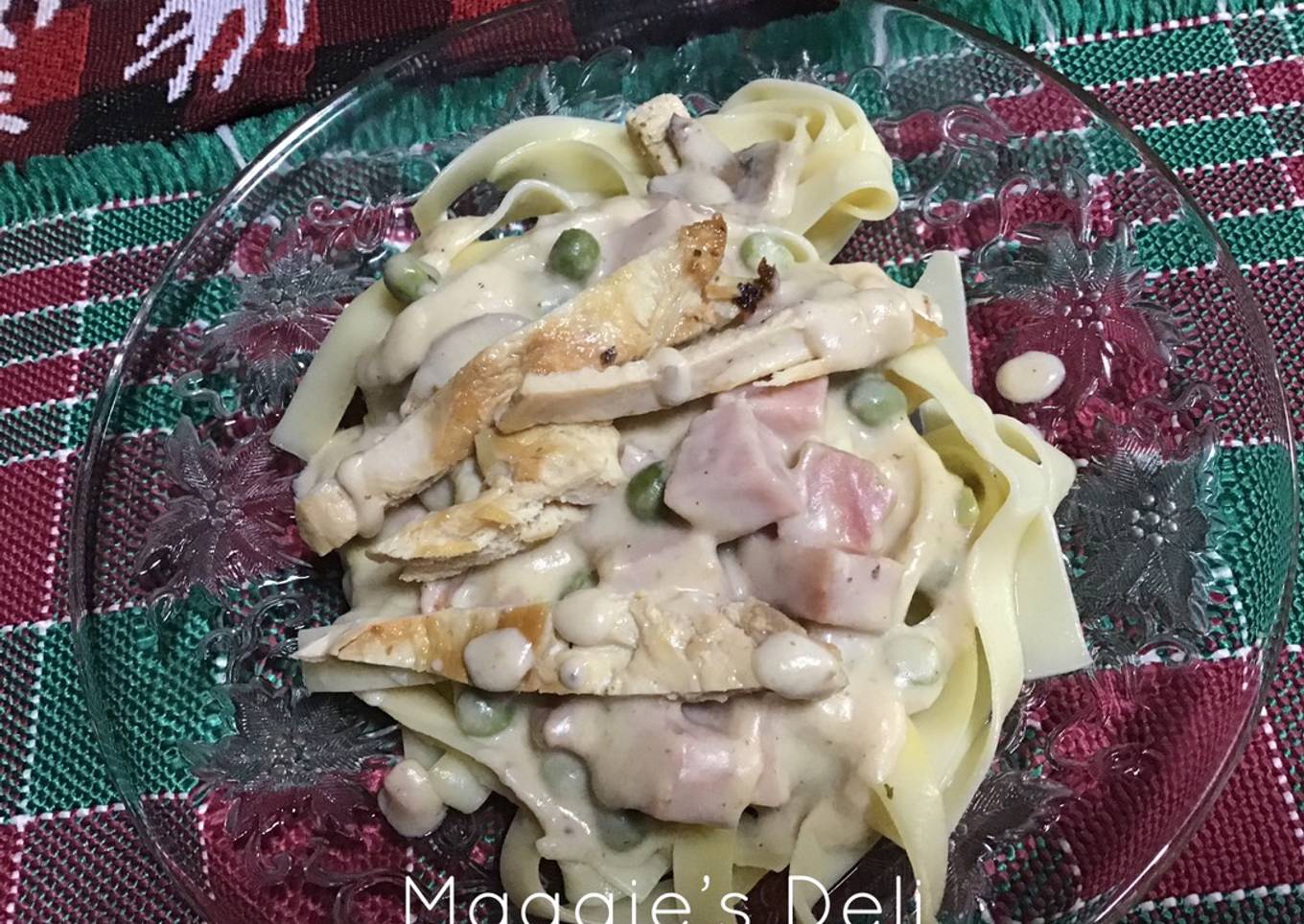 Pasta con salsa Parissiene