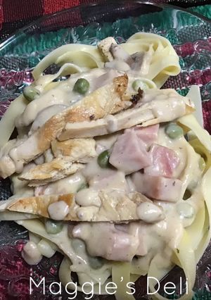 Una foto de Pasta con salsa Parissiene