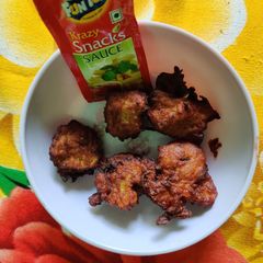 A picture of Onion pakode.