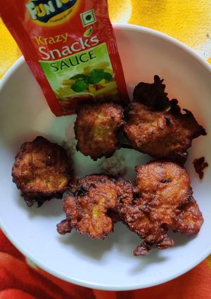 A picture of Onion pakode.
