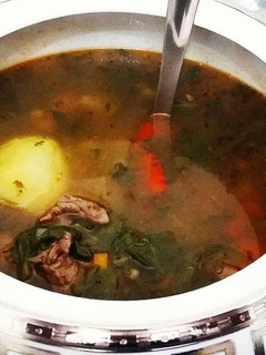 Foto de Sopa de Legumes, Carne e Ervas Finas