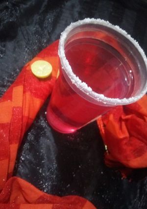 रूह अफजा (rooh afza recipe in Hindi) रेसिपी मुख्य फोटो