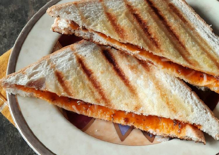 Cara Gampang Menyiapkan Bolognaise Sandwich Enak dan Antiribet