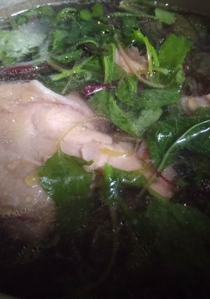 Hình của món Canh rau dền cơm nấu gà.