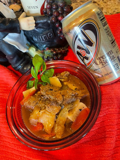 Hình của món Bò sốt vang, cream soda.