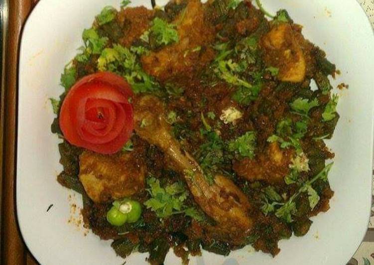 Recipe of Speedy Bhindi Chicken