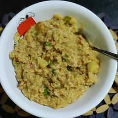 A picture of Masala oats/mix veg oats/oats upma recipe.