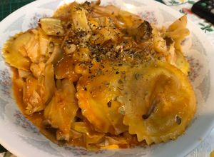 Ravioli with cabbage, mushrooms and tomatoes 番茄蔬菜義大利餃 的食譜成品照片