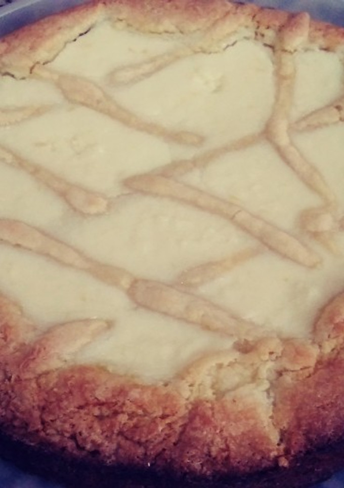 Una foto de Torta de ricota con Dulce de Leche