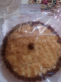 Una foto de Tarta de coco y dulce de leche.