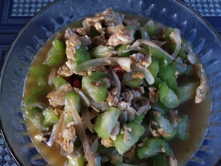 Cara Mudah Membuat Resep Tumis gambas / oyong sederhana yang Bikin Ngiler Anti Ribet, Mantap