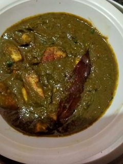 मसाला पालक पनीर(masala palak paneer recipe in Hindi) रेसिपी मुख्य फोटो