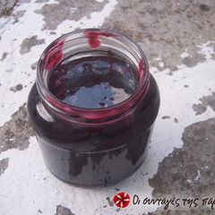 A picture of Cherry jam.