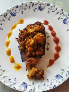 মোচার মুচমুচে পকোড়া (mochar muchmuche pakora recipe in Bengali) রেসিপির প্রধান ছবি
