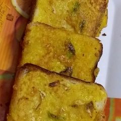 A picture of Bread besan toast.