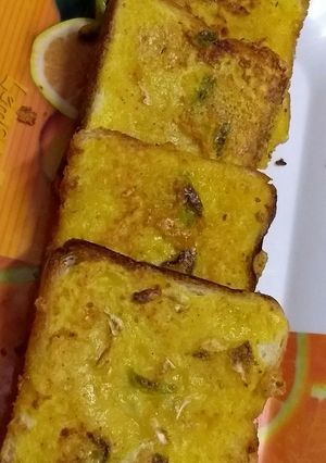 A picture of Bread besan toast.