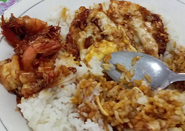 Telur ceplok udang viral