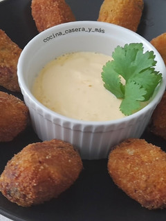 Una foto de Croquetas de espárragos trigueros y gorgonzola