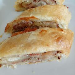 A picture of Savoury strudel.