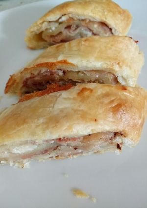 A picture of Savoury strudel.