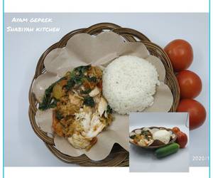 Cara Cepat Ayam geprek sambal tomat  Enak Bergizi Cara Cepat Ayam geprek sambal tomat  Enak Bergizi