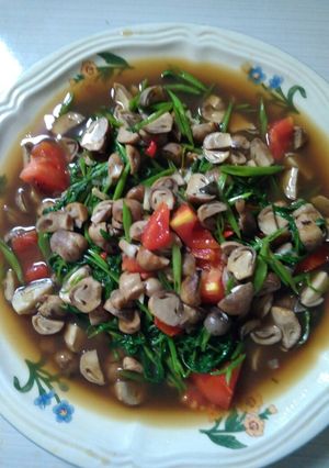 Foto resep Kangkung jamur saus tiram