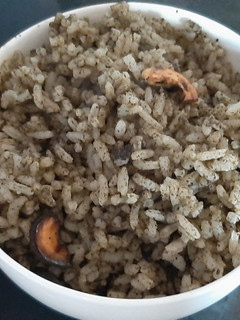 கருவேப்பிலை சாதம்(curry leaves rice recipe in tamil) செய்முறை முக்கிய புகைப்படம்